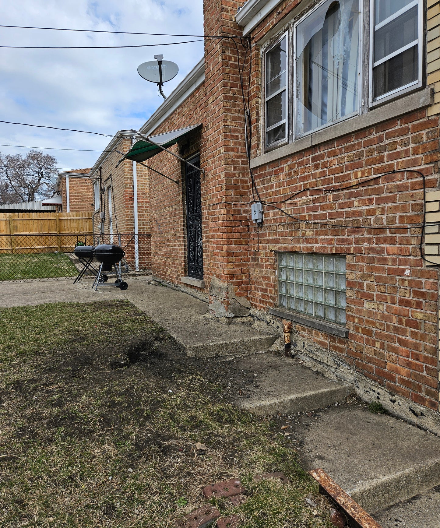 🏚 Off-Market Deal – Solid Brick Home in Chicago’s Calumet Heights! 🔥