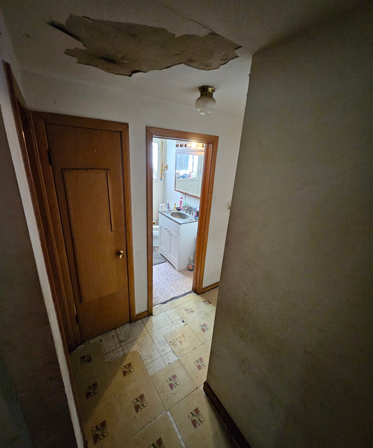 🏚 Off-Market Deal – Solid Brick Home in Chicago’s Calumet Heights! 🔥