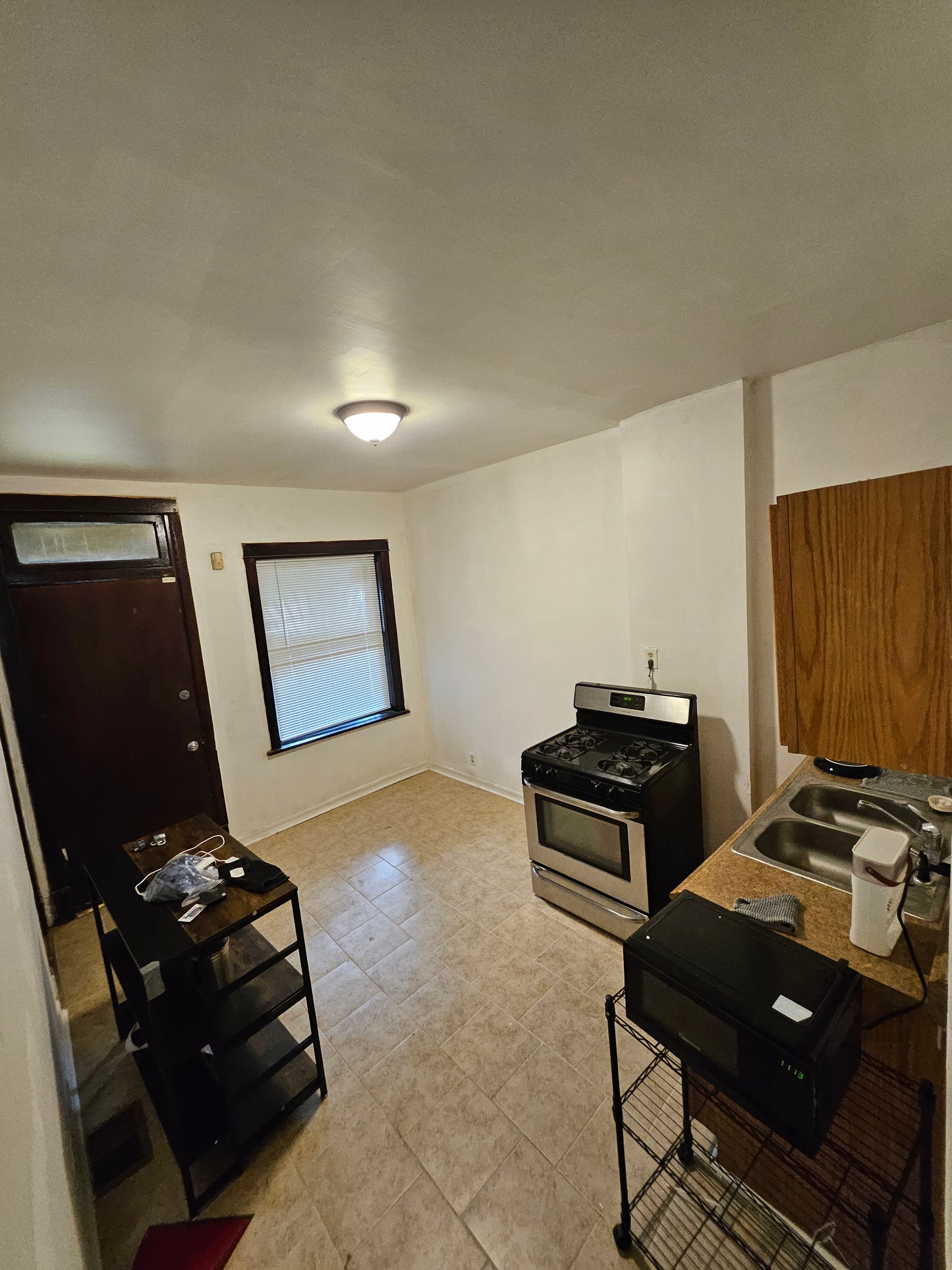 South Chicago Multi-Unit + Coach House | 10 Bed, 4 Bath