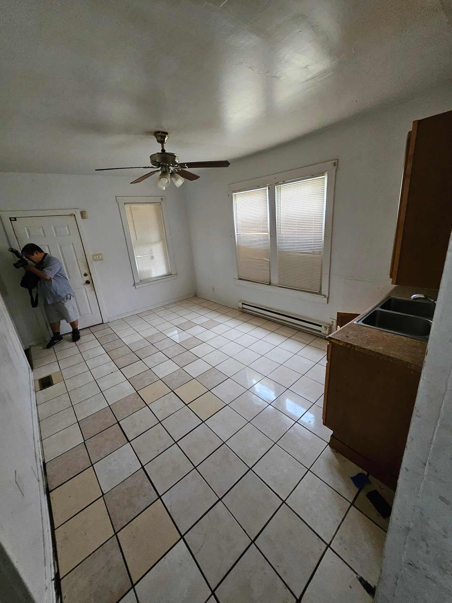 South Chicago Multi-Unit + Coach House | 10 Bed, 4 Bath