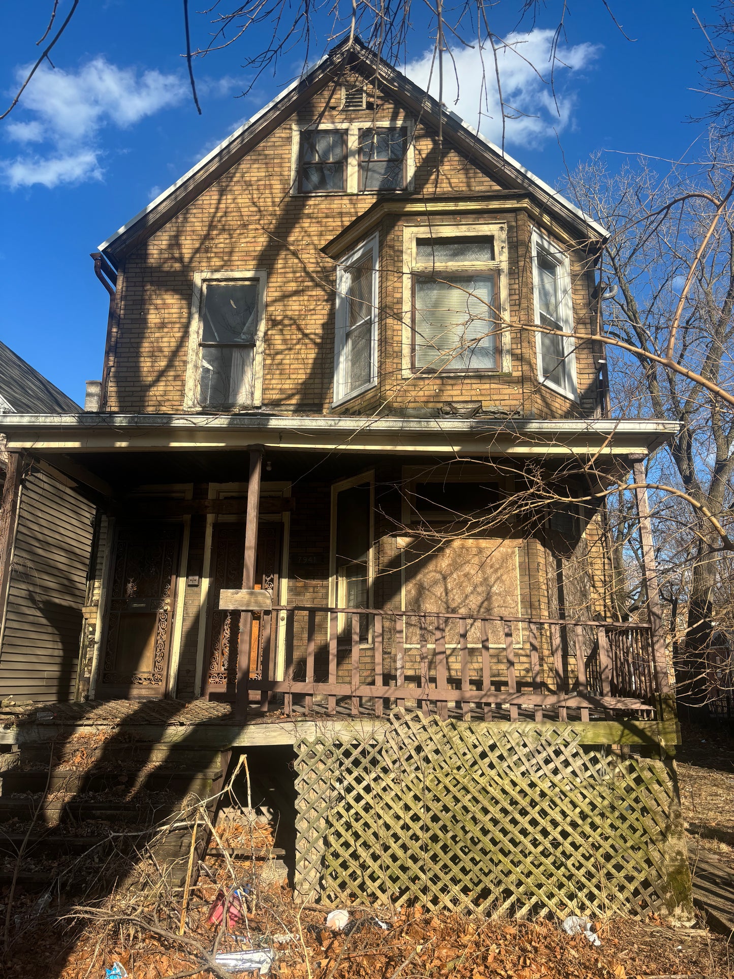 π Off-Market 2-Unit Property in South Chicago Near Lake Shore Drive β Prime Investment Opportunity! π°