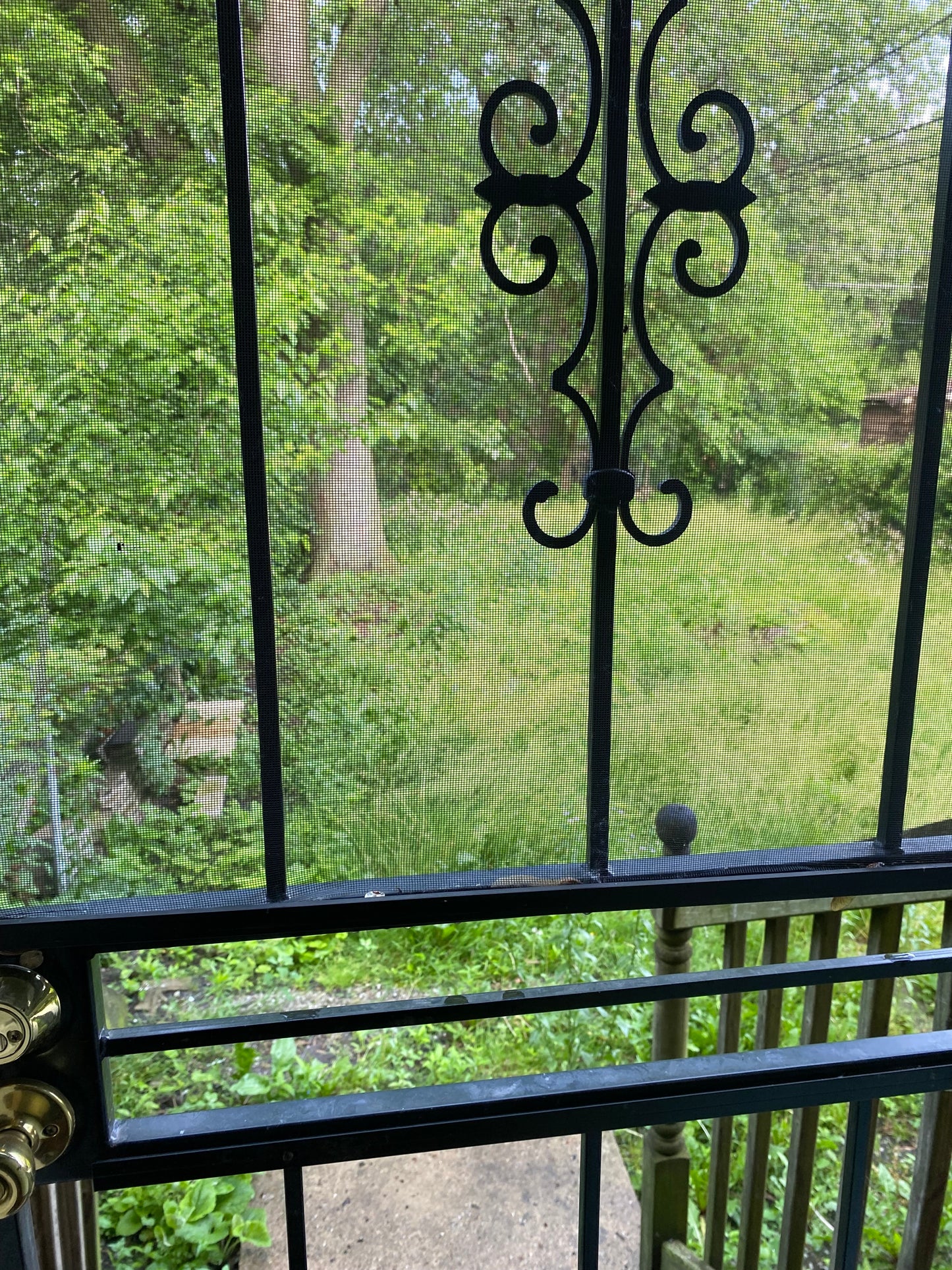 Calumet Heights - Brick 2/1 TownHouse