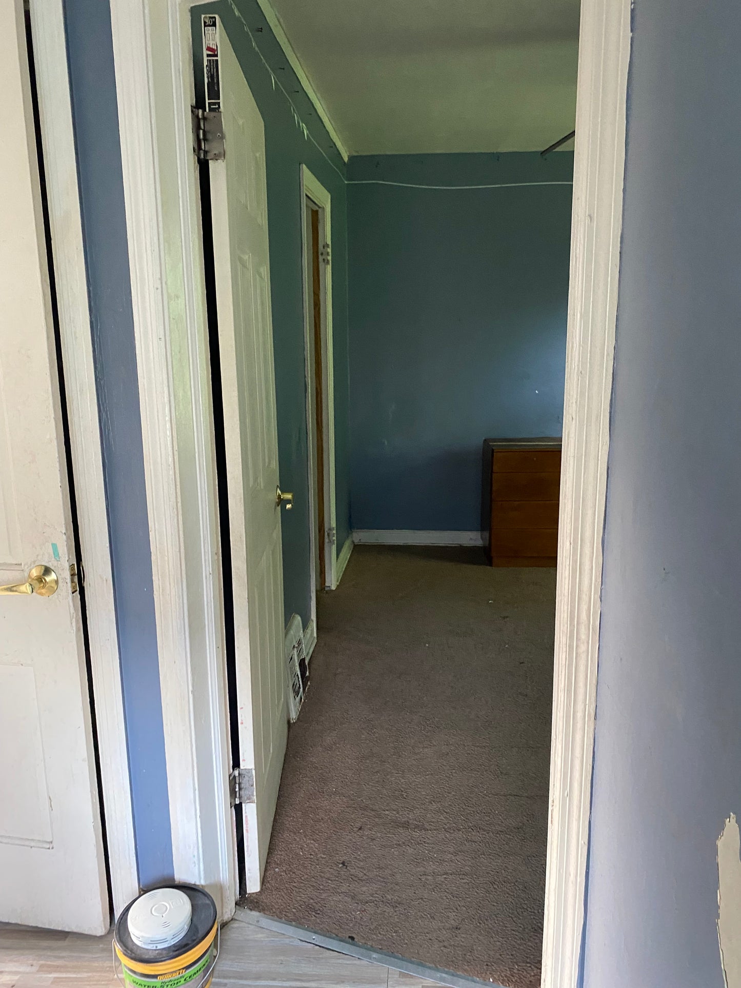 Calumet Heights - Brick 2/1 TownHouse