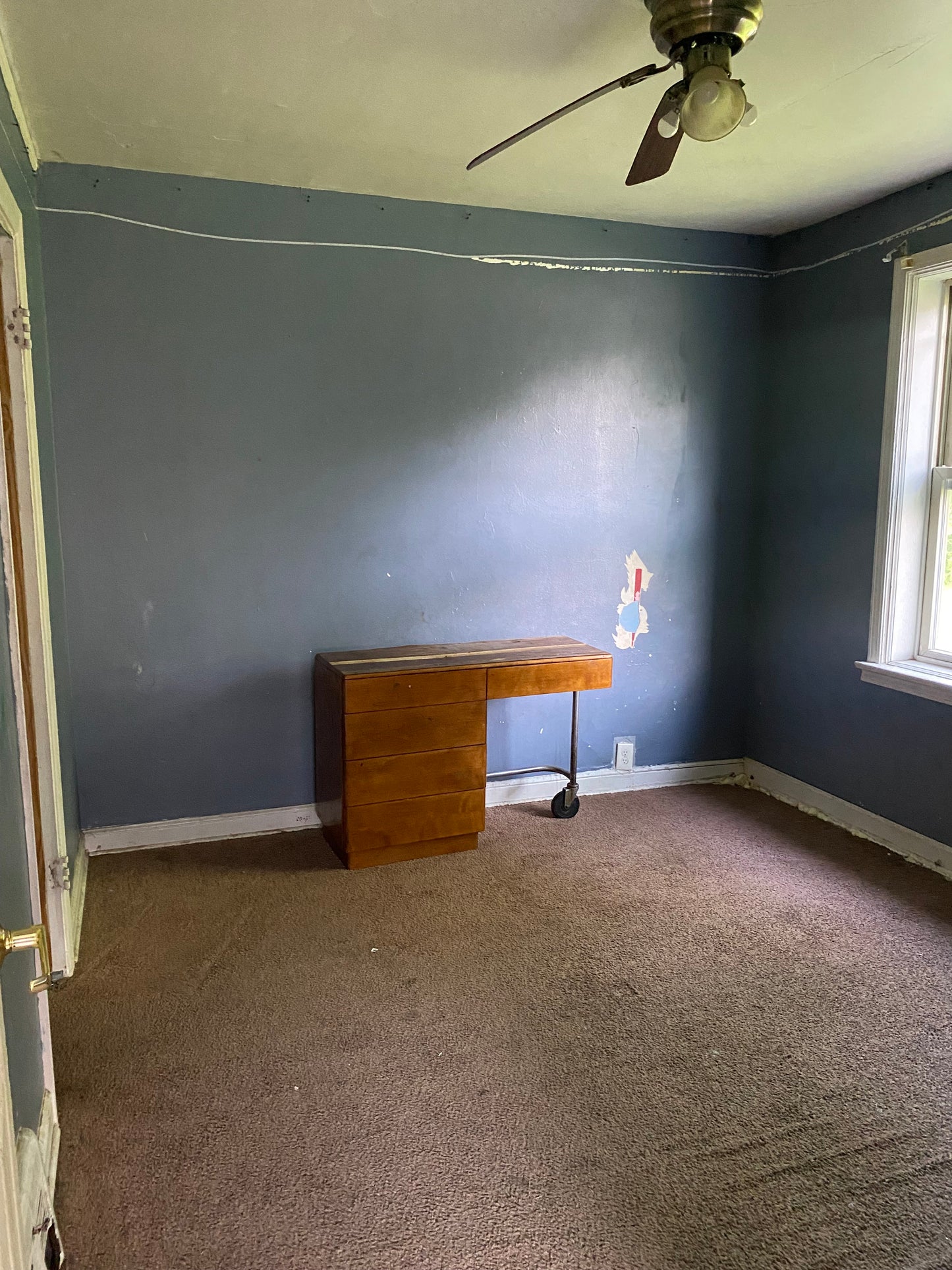 Calumet Heights - Brick 2/1 TownHouse