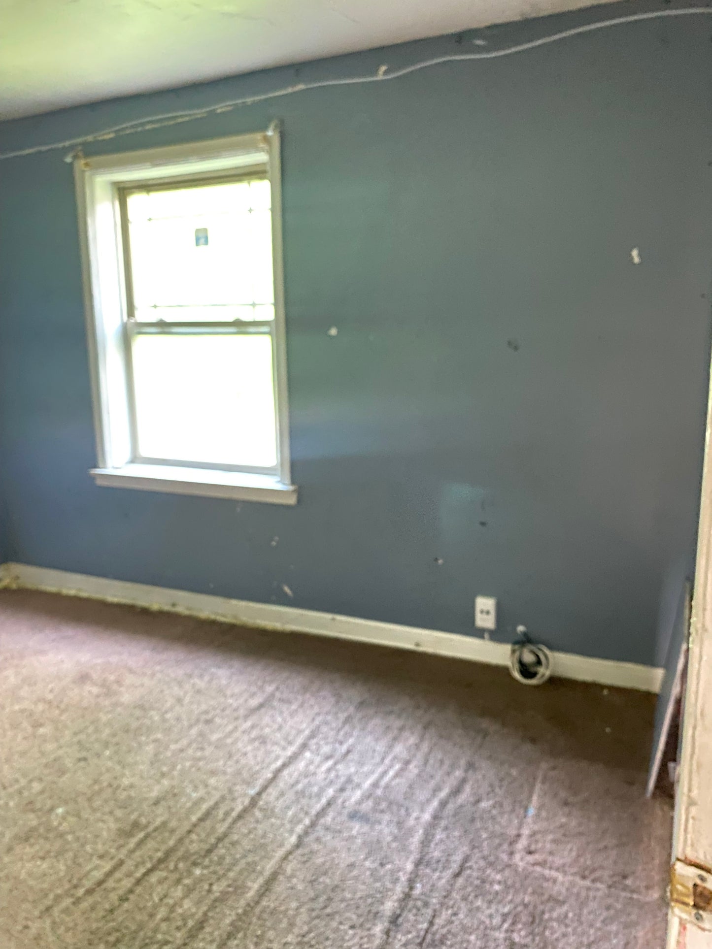Calumet Heights - Brick 2/1 TownHouse