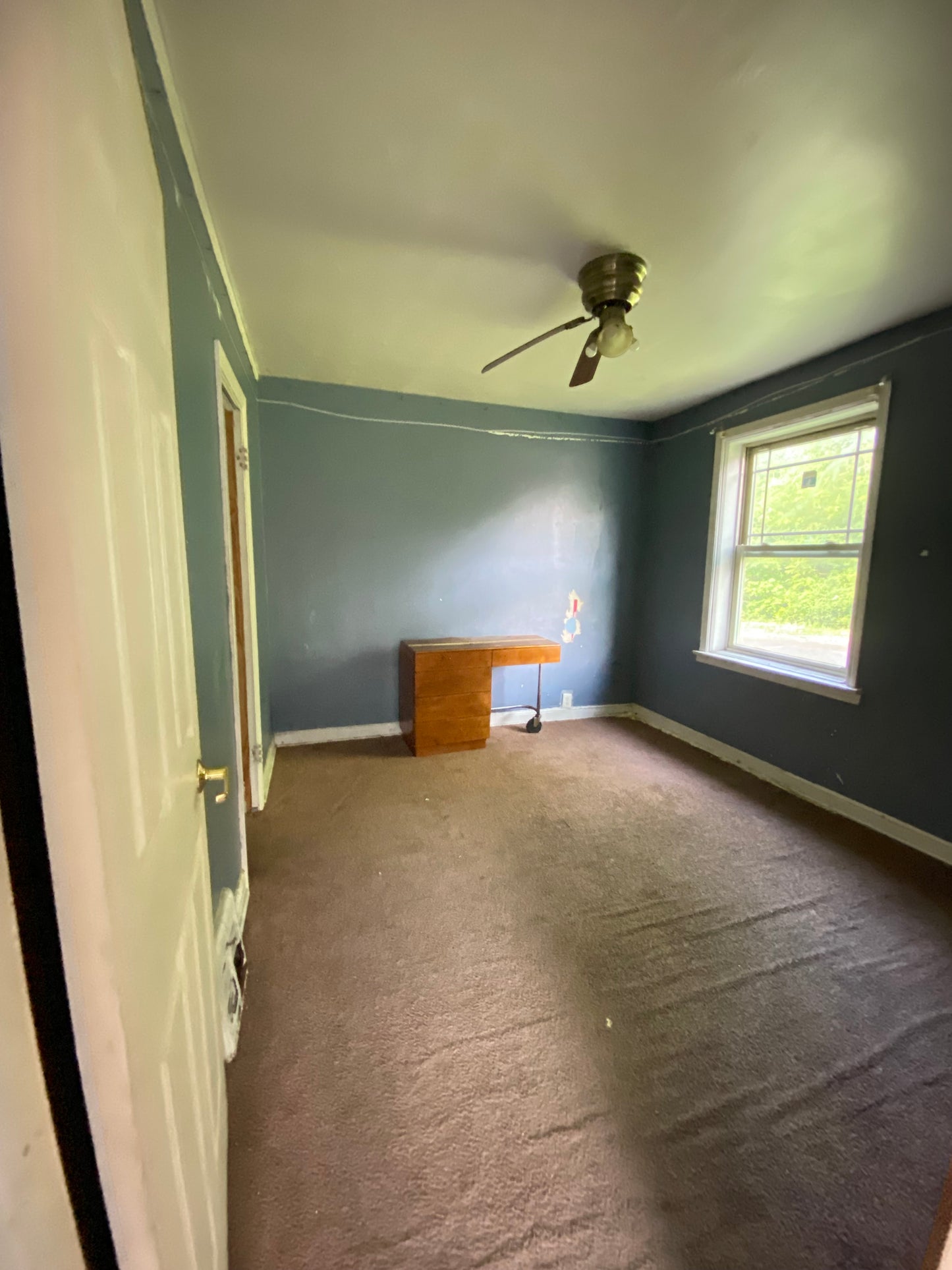 Calumet Heights - Brick 2/1 TownHouse