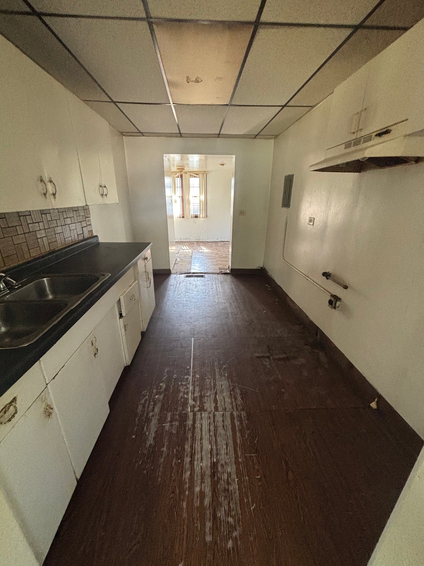 Lansing 3/1 Brick Home - Flip or Hold - Priced to Move!