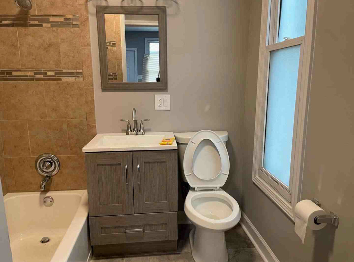 Turnkey 4BR Victorian in Avalon Park - Updated Systems, Big Footprint