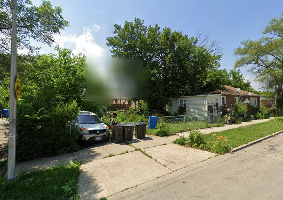 π‘ Brick Georgian Style Home in West Englewood