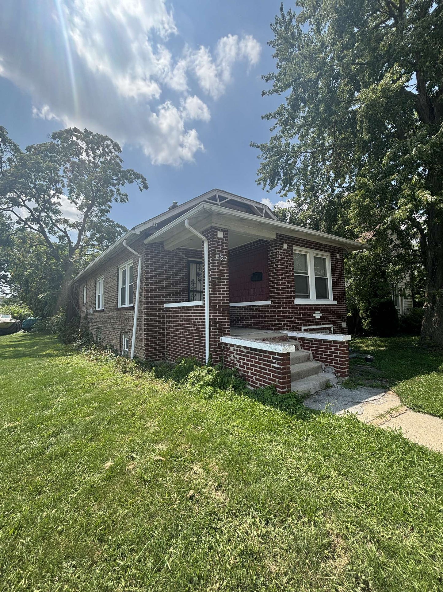 Value-Add 3/1 Brick SFH in Chicago Heights - TLC