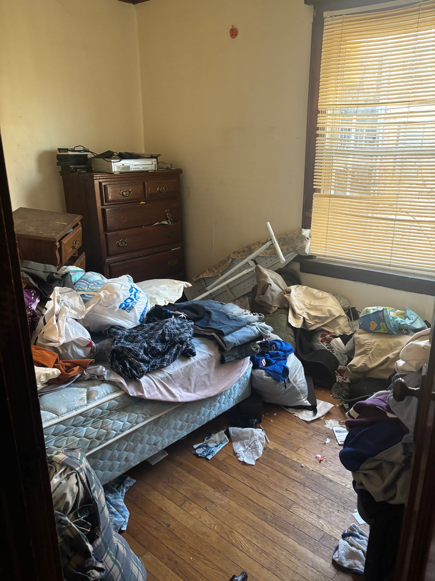 π‘ Off-Market 2-Unit Property in Grand Crossing β Massive Investment Opportunity! πΈ