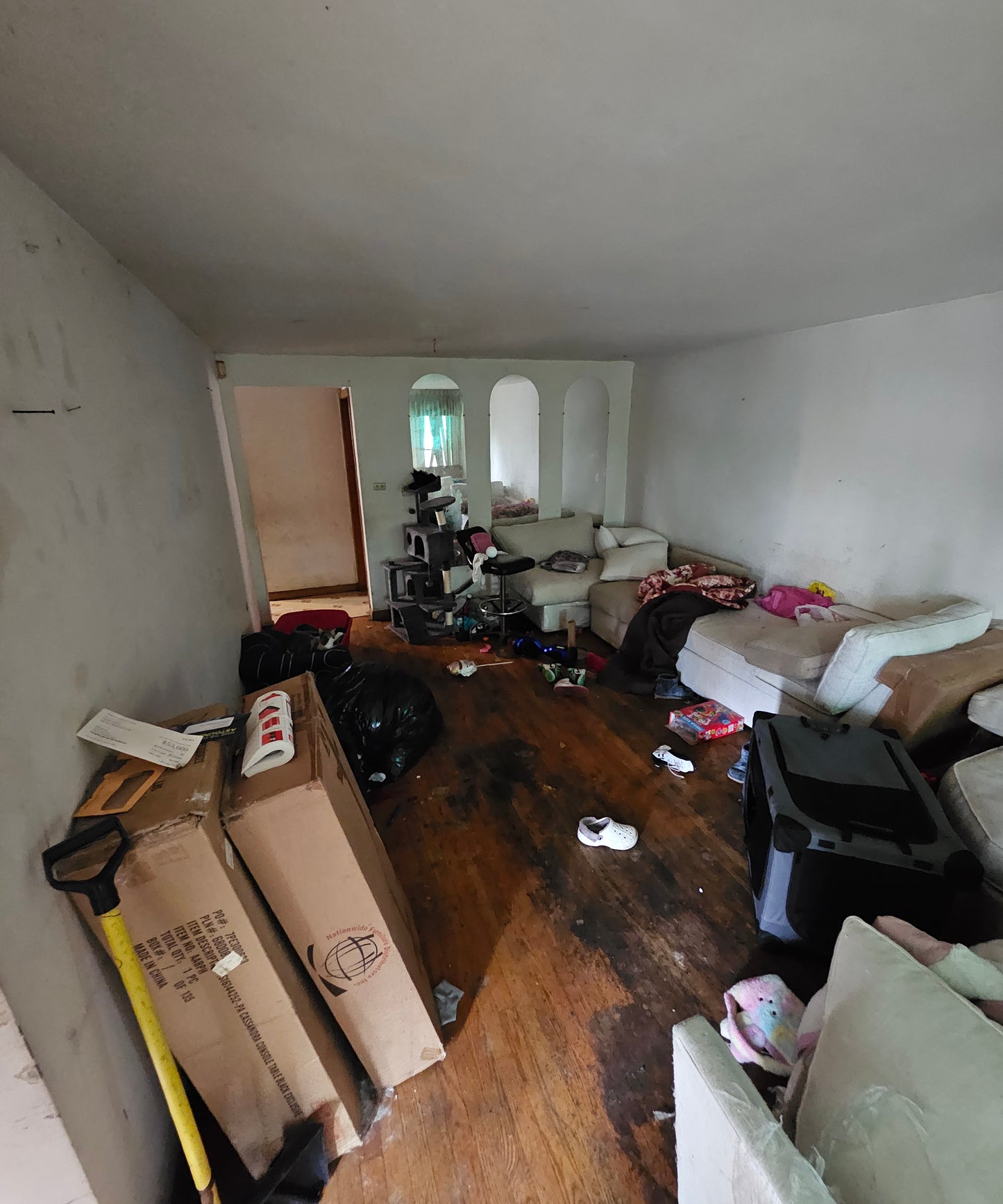 🏚 Off-Market Deal – Solid Brick Home in Chicago’s Calumet Heights! 🔥