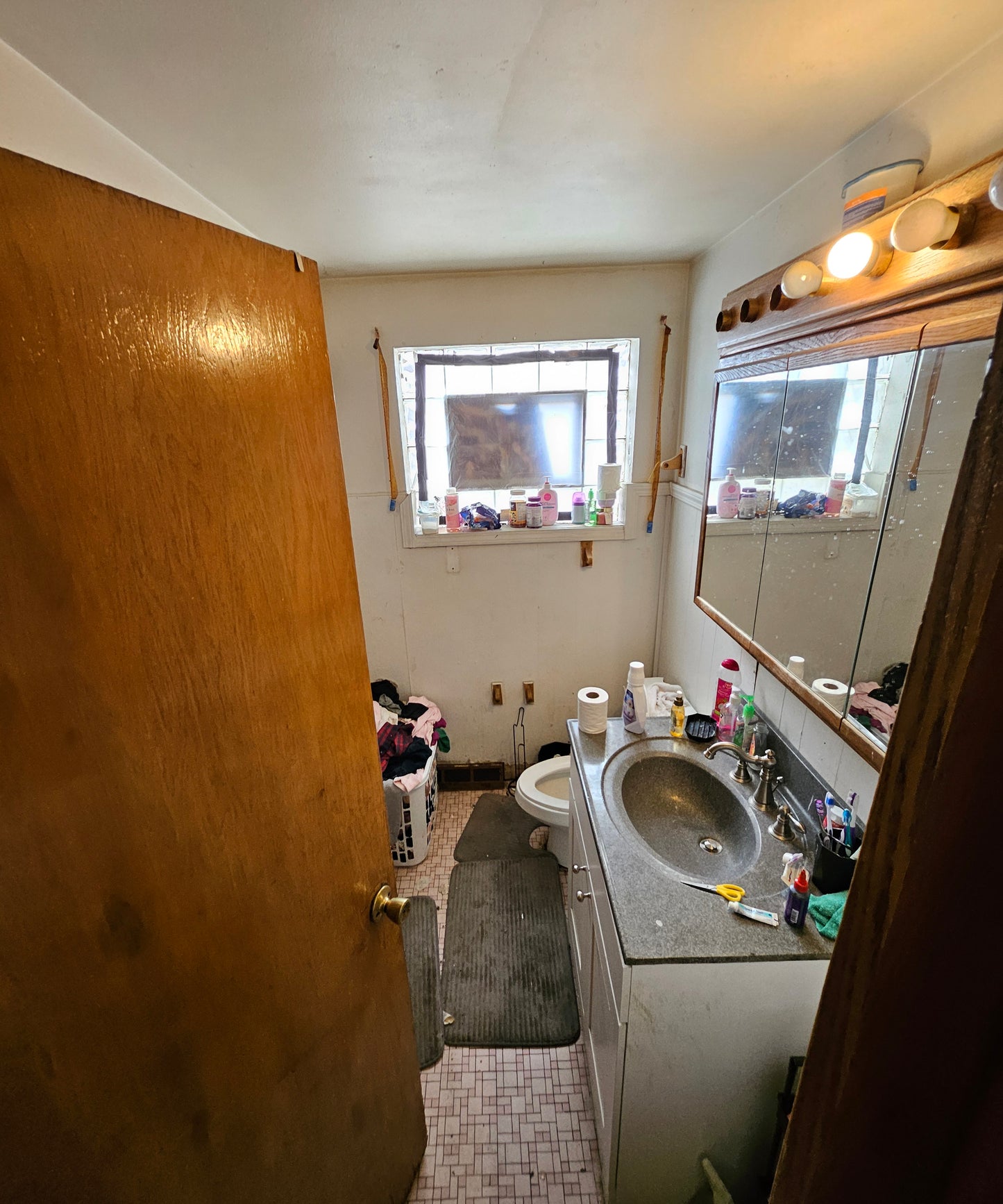 🏚 Off-Market Deal – Solid Brick Home in Chicago’s Calumet Heights! 🔥