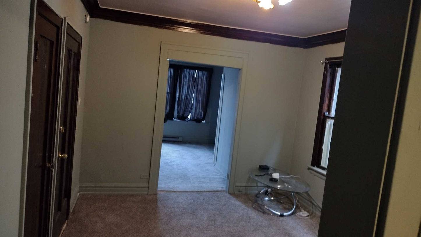 RARE 4 Unit In Lithuanian Plaza Chicago!