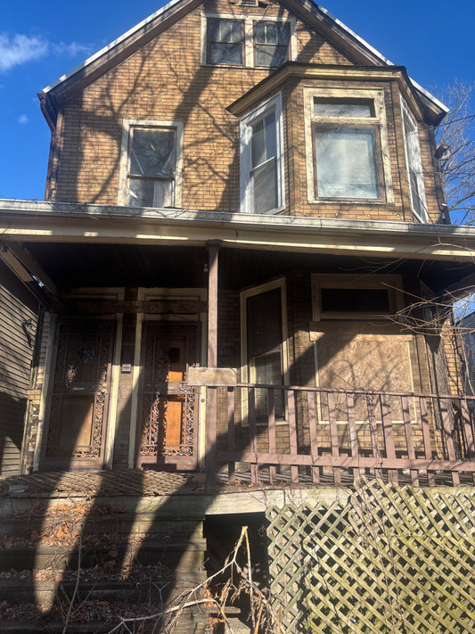 🏠 Off-Market 2-Unit Property in South Chicago Near Lake Shore Drive – Prime Investment Opportunity! 💰