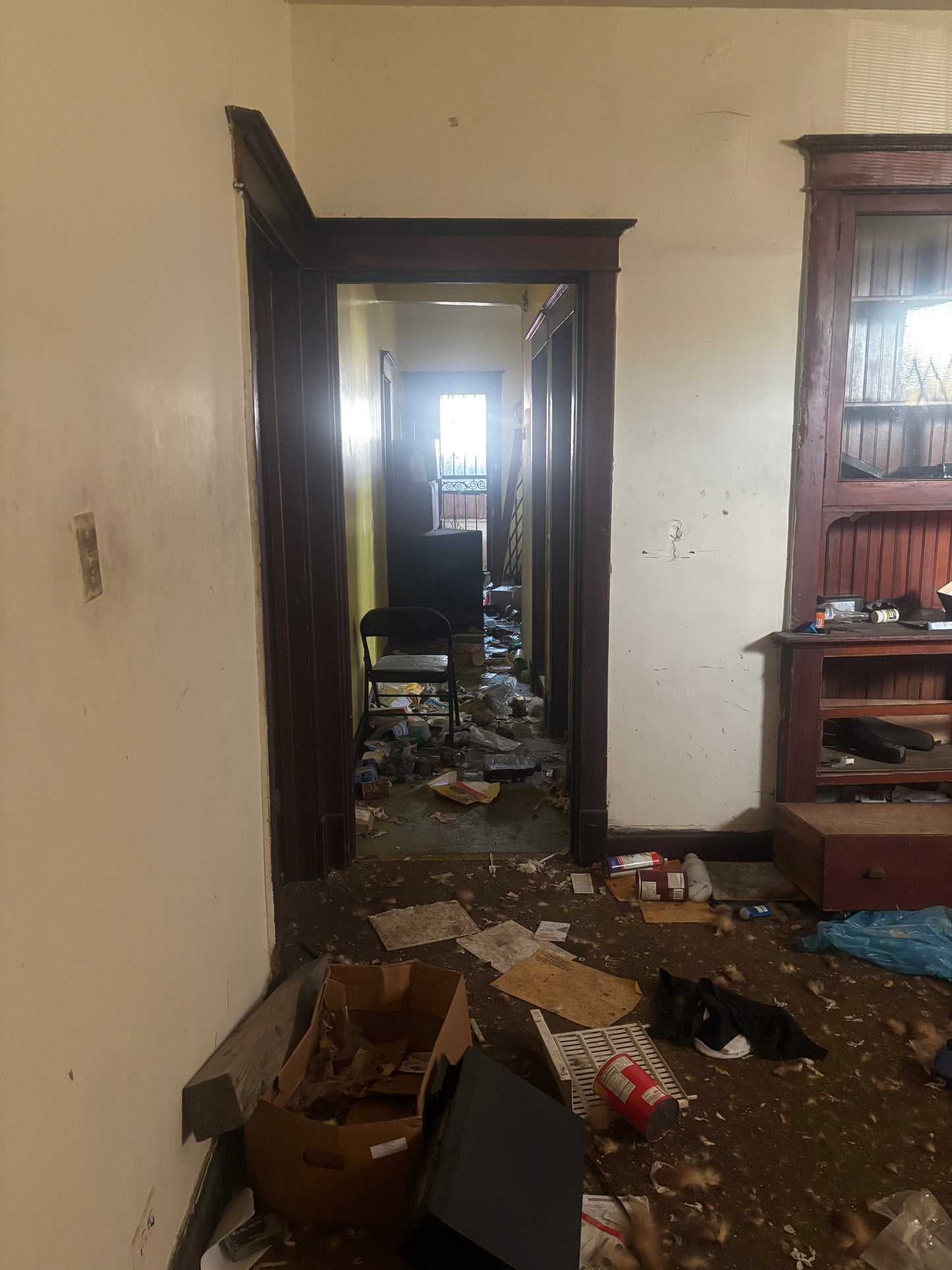🏠 Off-Market 2-Unit Property in South Chicago Near Lake Shore Drive – Prime Investment Opportunity! 💰