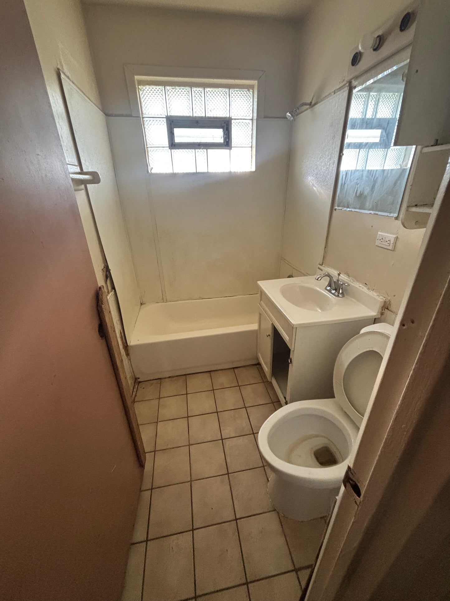 Lansing 3/1 Brick Home - Flip or Hold - Priced to Move!