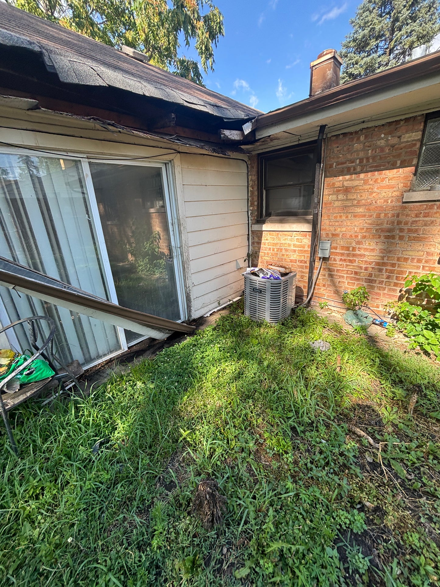 Lansing 3/1 Brick Home - Flip or Hold - Priced to Move!