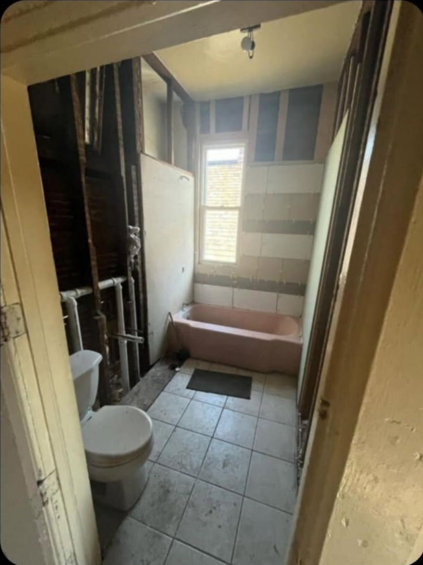 🏚South Chicago 3-Unit - Fixer Upper Special, Huge Spread!🚀
