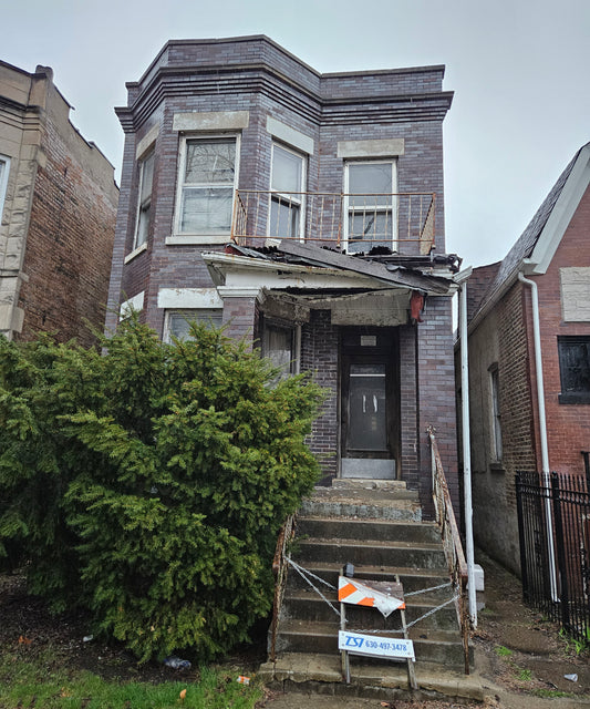 🔥 Off-Market 2-Unit in Booming Woodlawn – High ROI Potential! 🏚