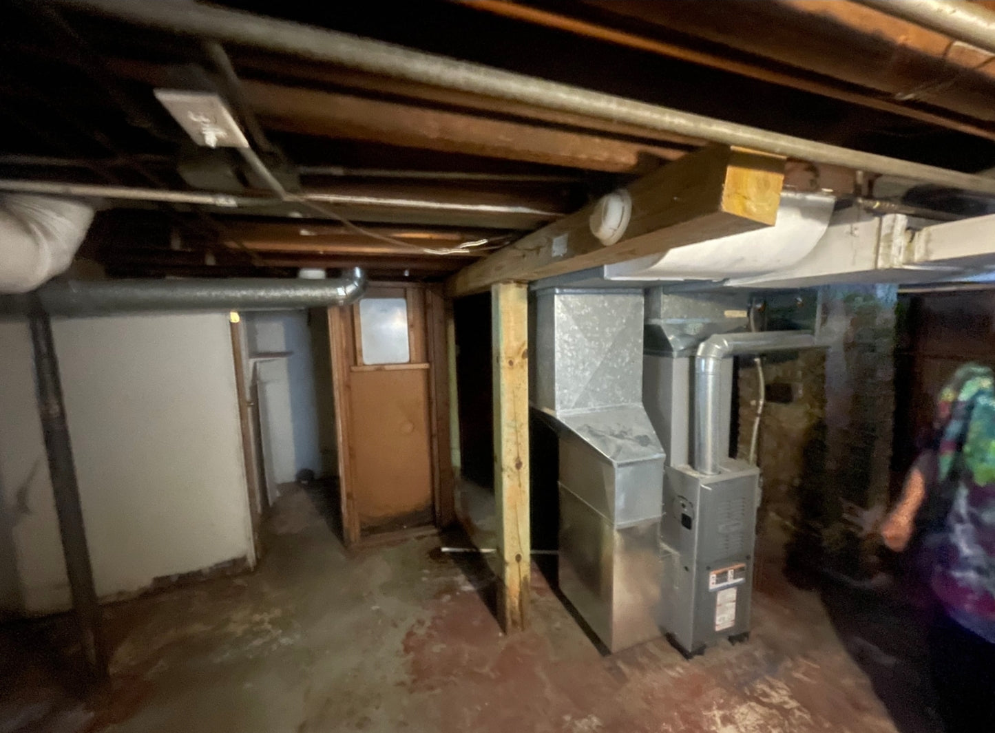 Elgin, IL - Single Family 2Bedroom House