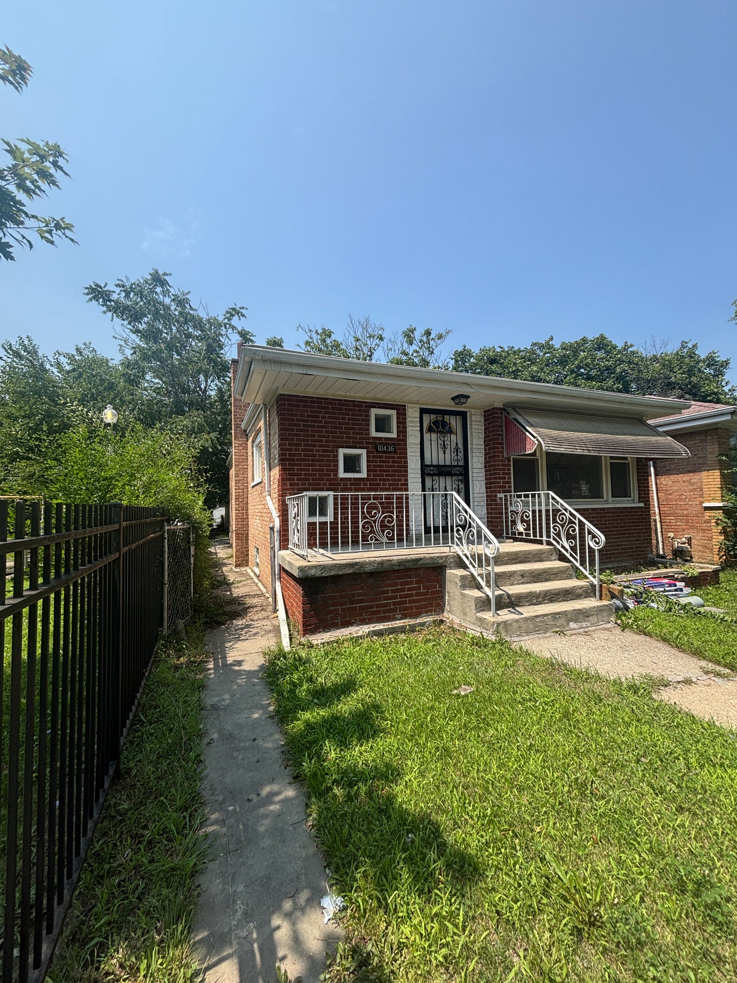 Pullman - Chicago, IL 60628 Single Family Brick Ranch Home