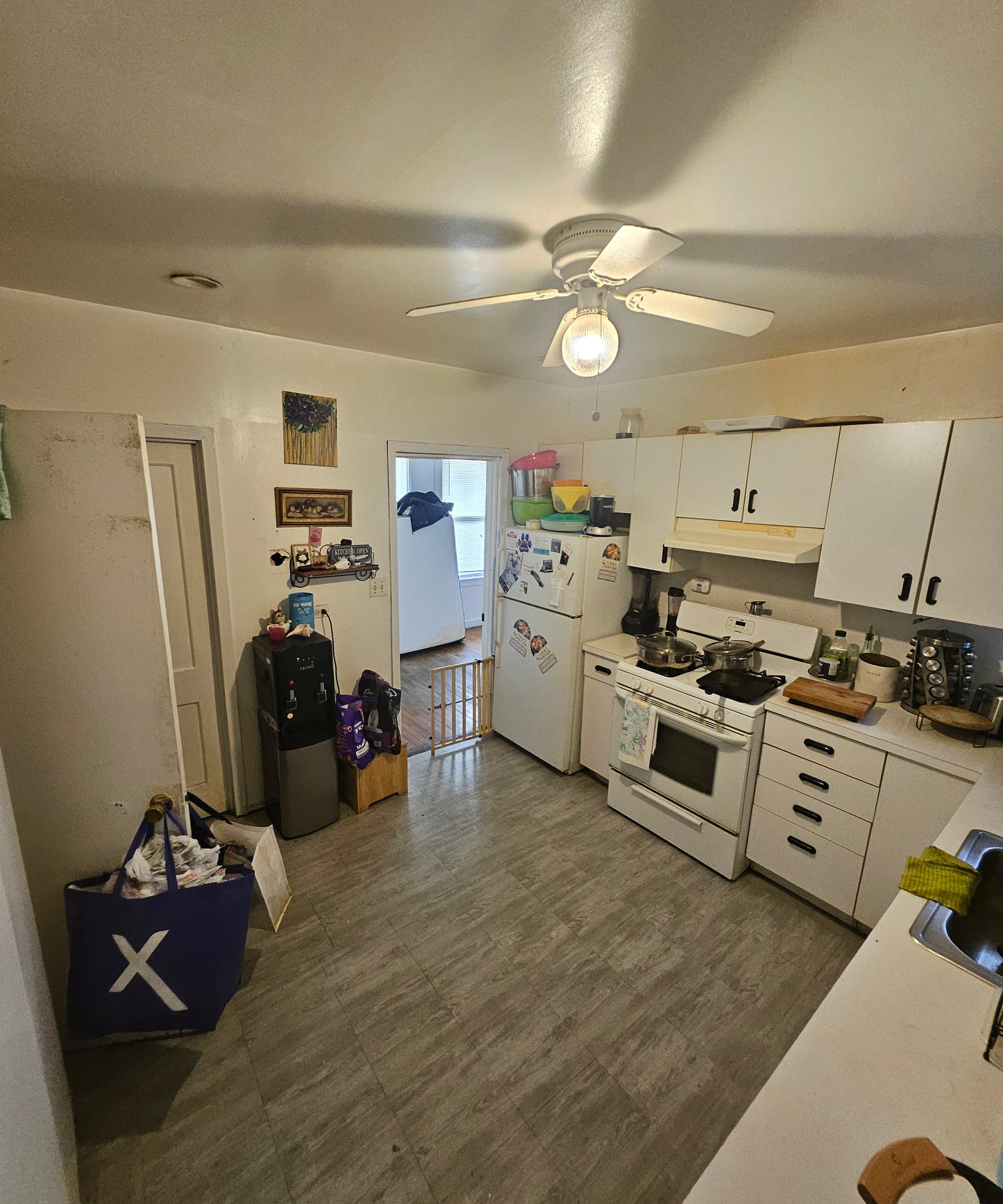 🏚 Undervalued SFH in Bensenville – Flip or Hold for Big Gains 🚀