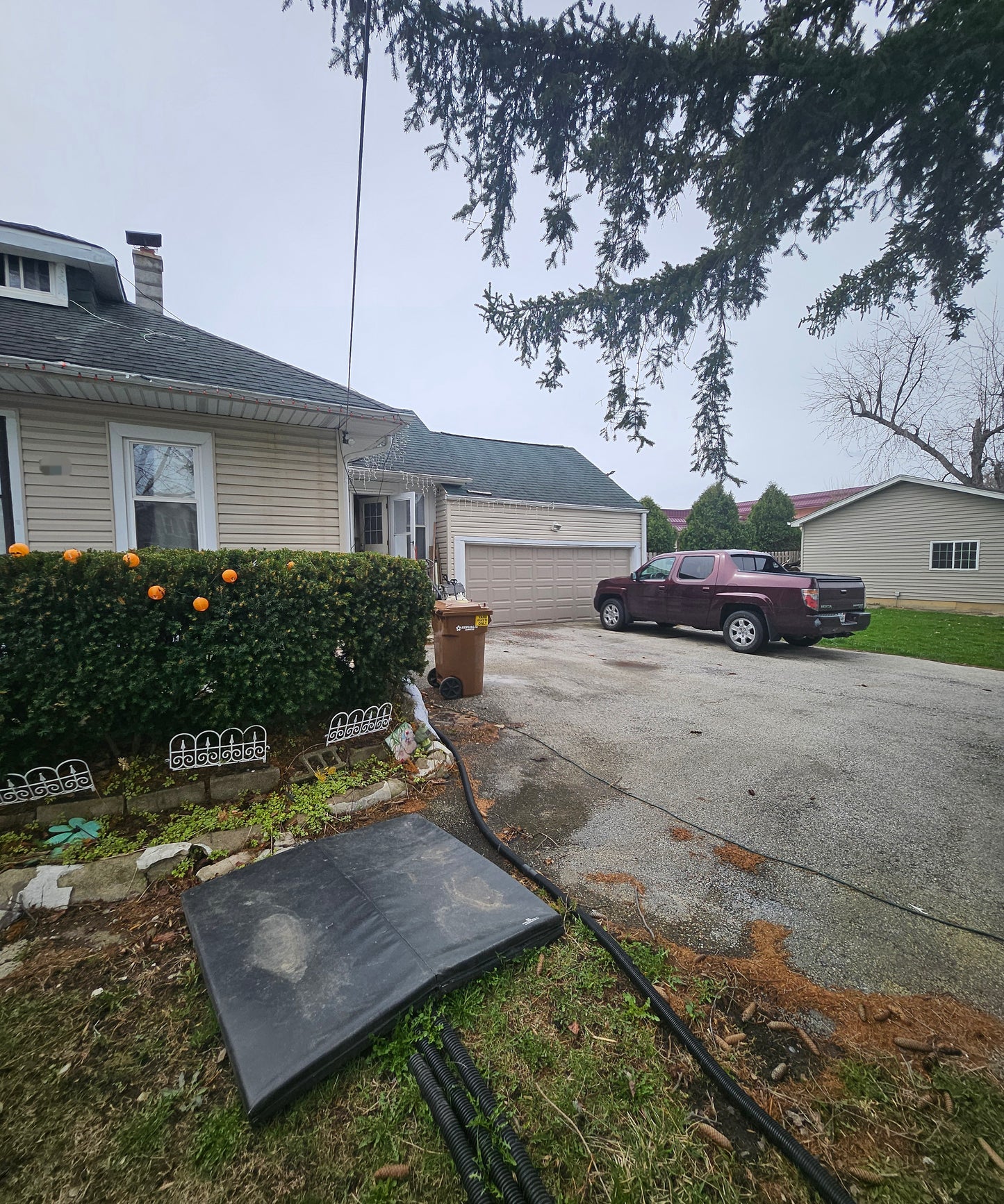 🏚 Undervalued SFH in Bensenville – Flip or Hold for Big Gains 🚀
