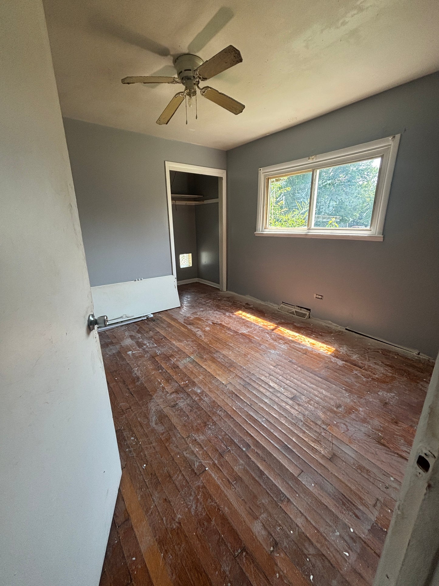 Pullman - Chicago, IL 60628 Single Family Brick Ranch Home