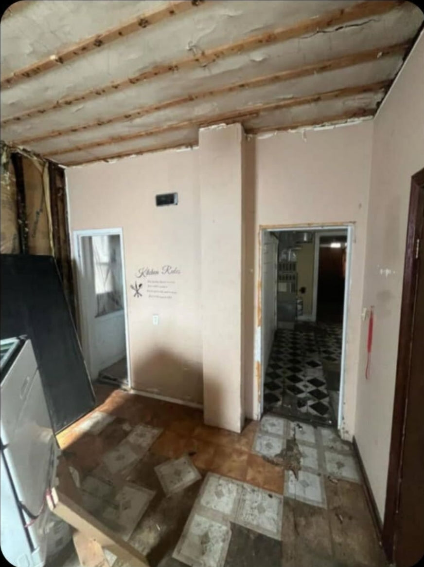 🏚South Chicago 3-Unit - Fixer Upper Special, Huge Spread!🚀
