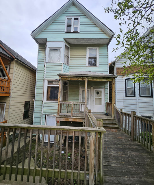 🏚South Chicago 3-Unit - Fixer Upper Special, Huge Spread!🚀