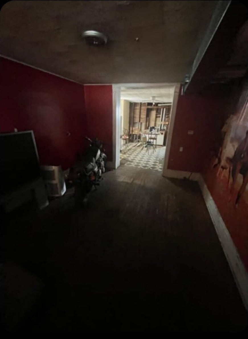 🏚South Chicago 3-Unit - Fixer Upper Special, Huge Spread!🚀